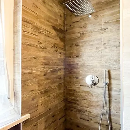 Appartement Suitesflores - Bright And Cozy In
